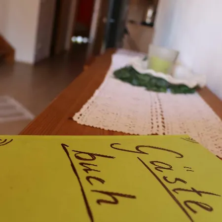 Gersthof Apartamento *